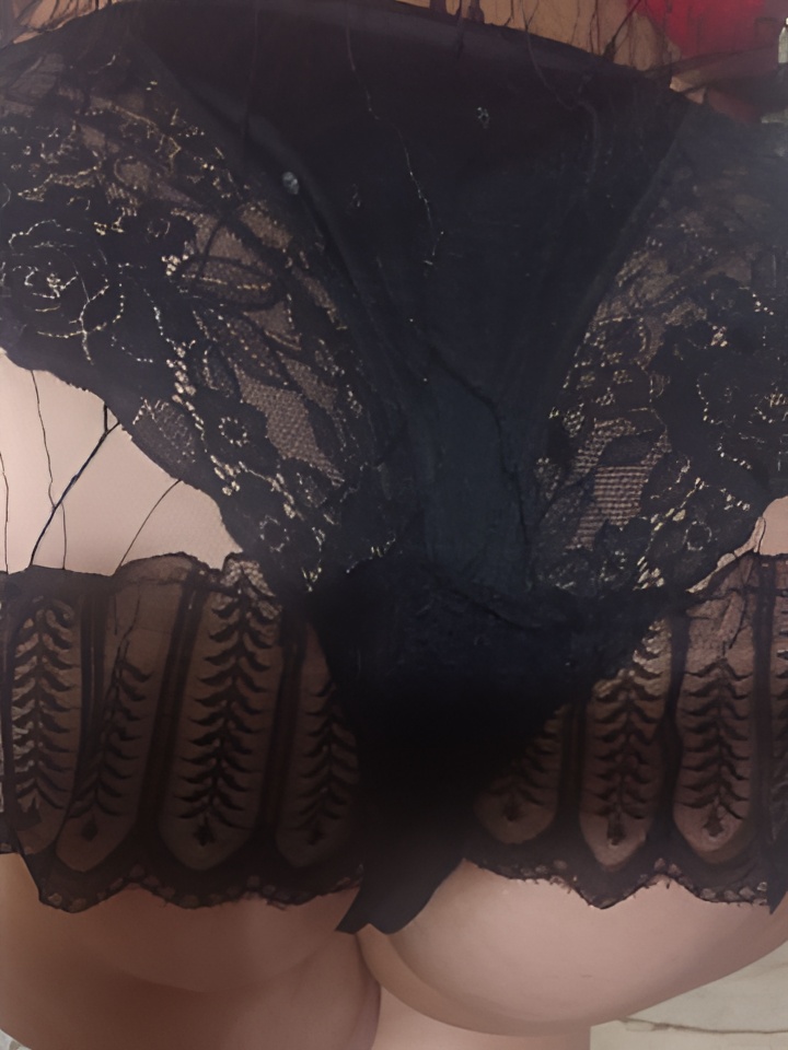 Инна привлекальеная девушка из Тобольска цена от 1500 руб