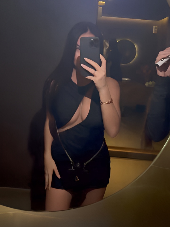 Слава привлекальеная девушка из Тобольска цена от 3000 руб