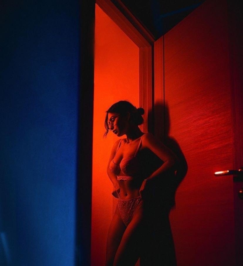 Алёна привлекальеная девушка из Тобольска цена от 5000 руб