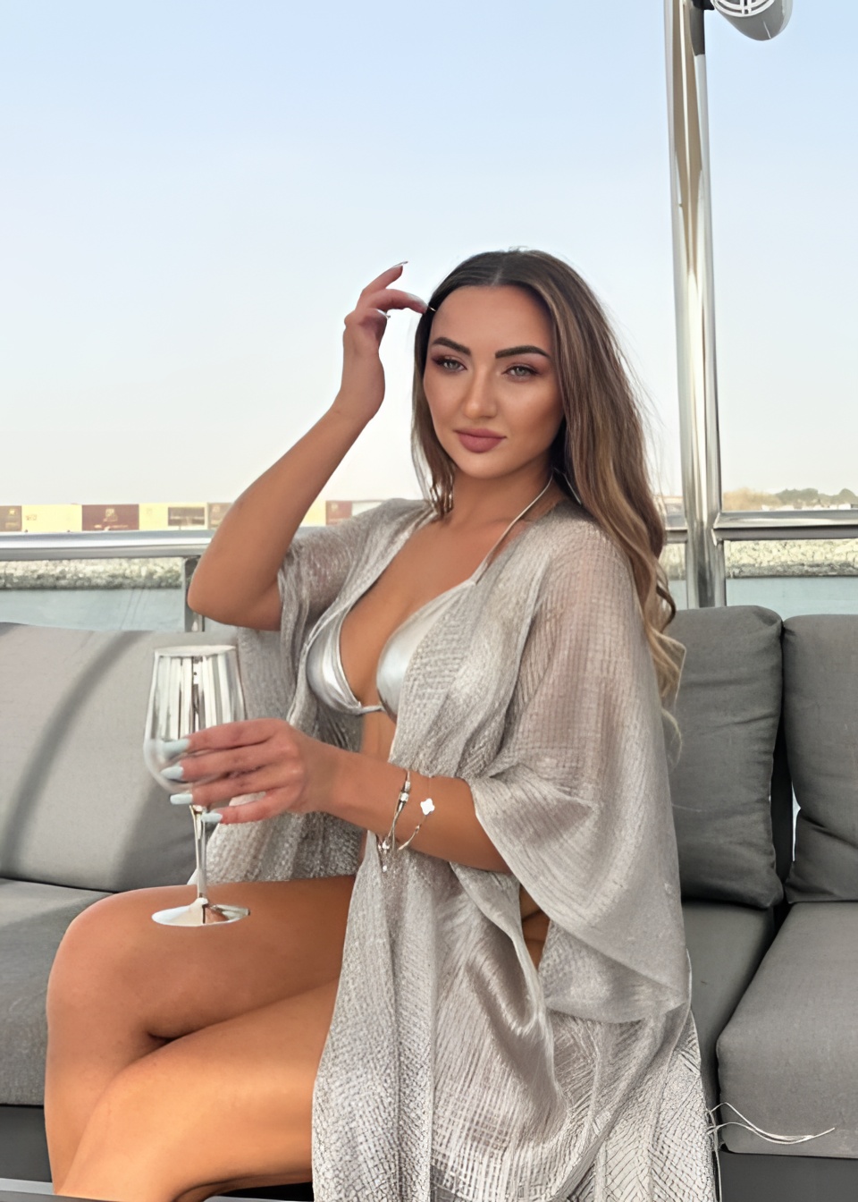 Лолита привлекательная девушка из Тобольска цена от 18000 руб