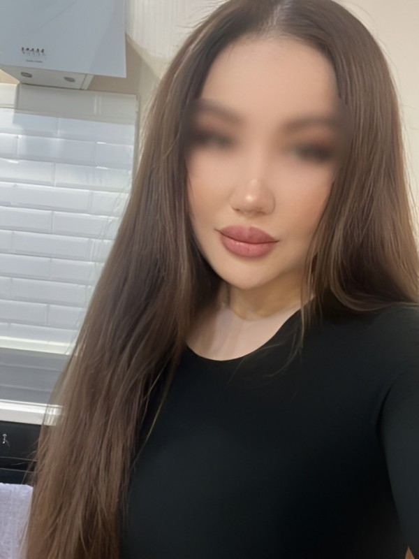 Диана привлекательная девушка из Тобольска цена от 4000 руб