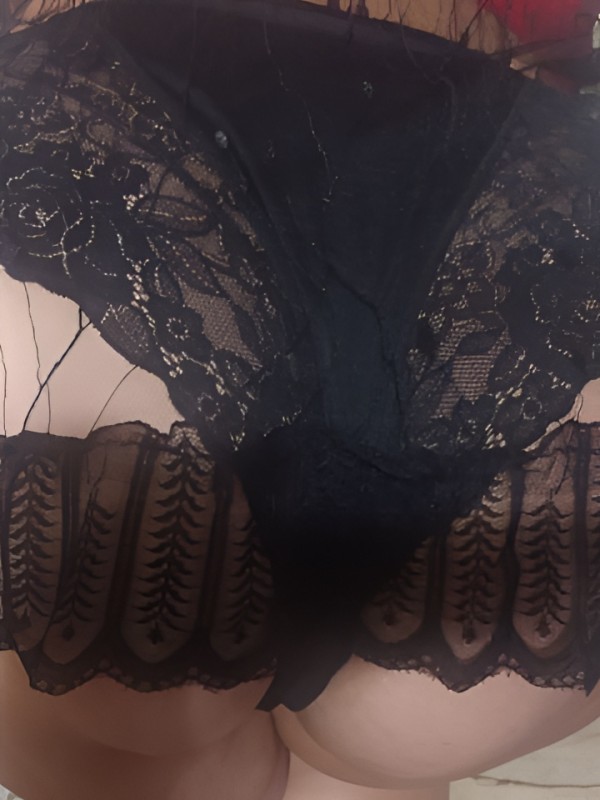 Инна привлекательная девушка из Тобольска цена от 1500 руб