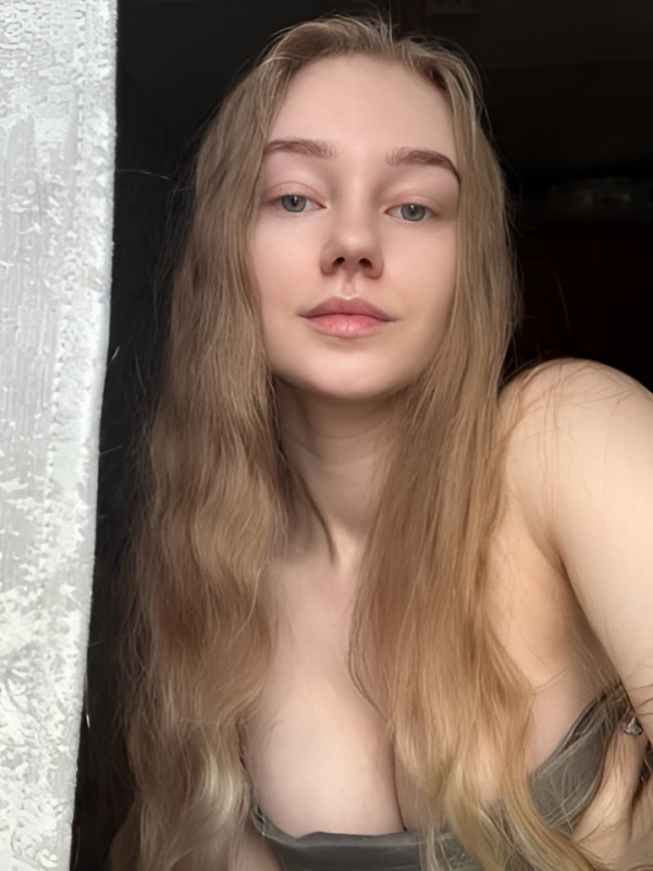 Лиза привлекательная девушка из Тобольска цена от 2500 руб