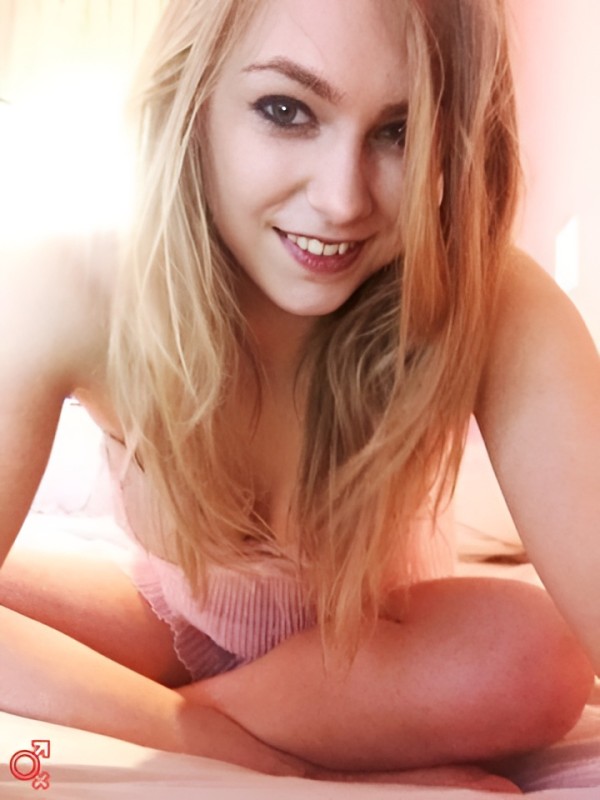 Юля привлекательная девушка из Тобольска цена от 10000 руб