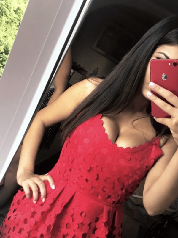 Аксинья привлекательная девушка из Тобольска цена от 3000 руб