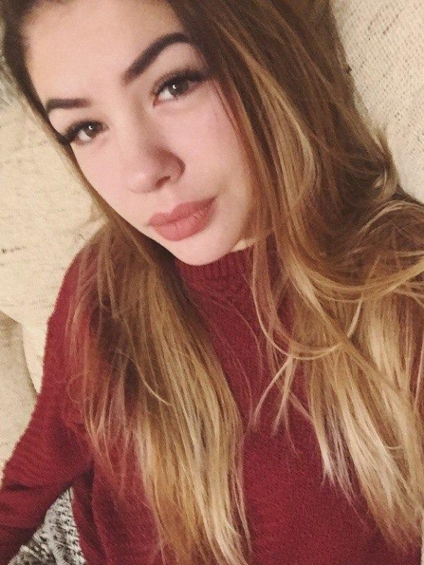 Марина привлекательная девушка из Тобольска цена от 3000 руб